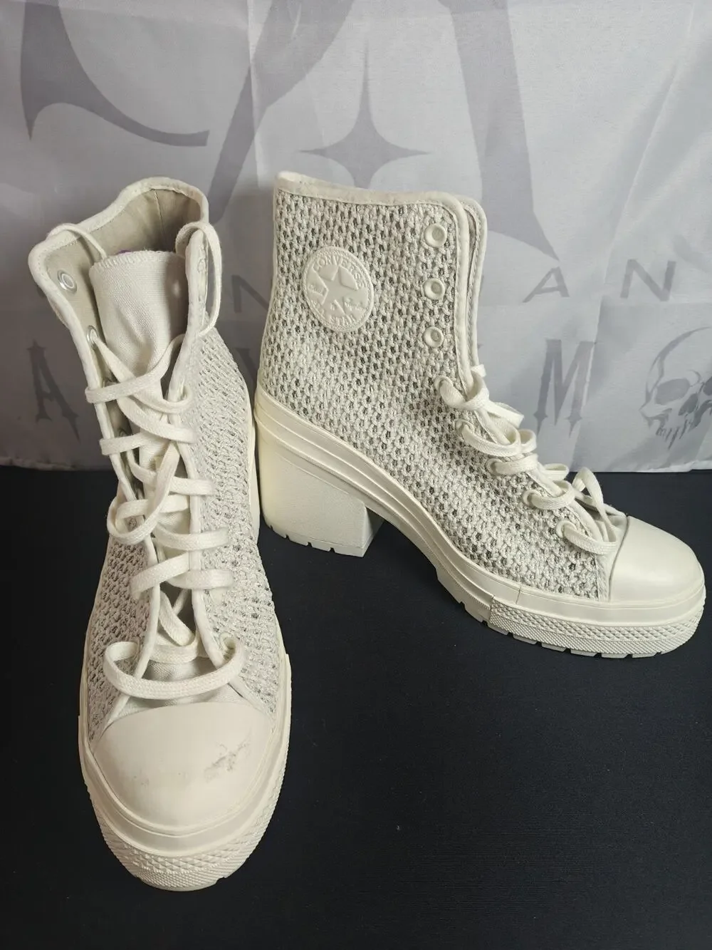 Converse Unisex 10.5 / 12.5 Chuck 70 De Luxe Heel White Platform A07535C Blems